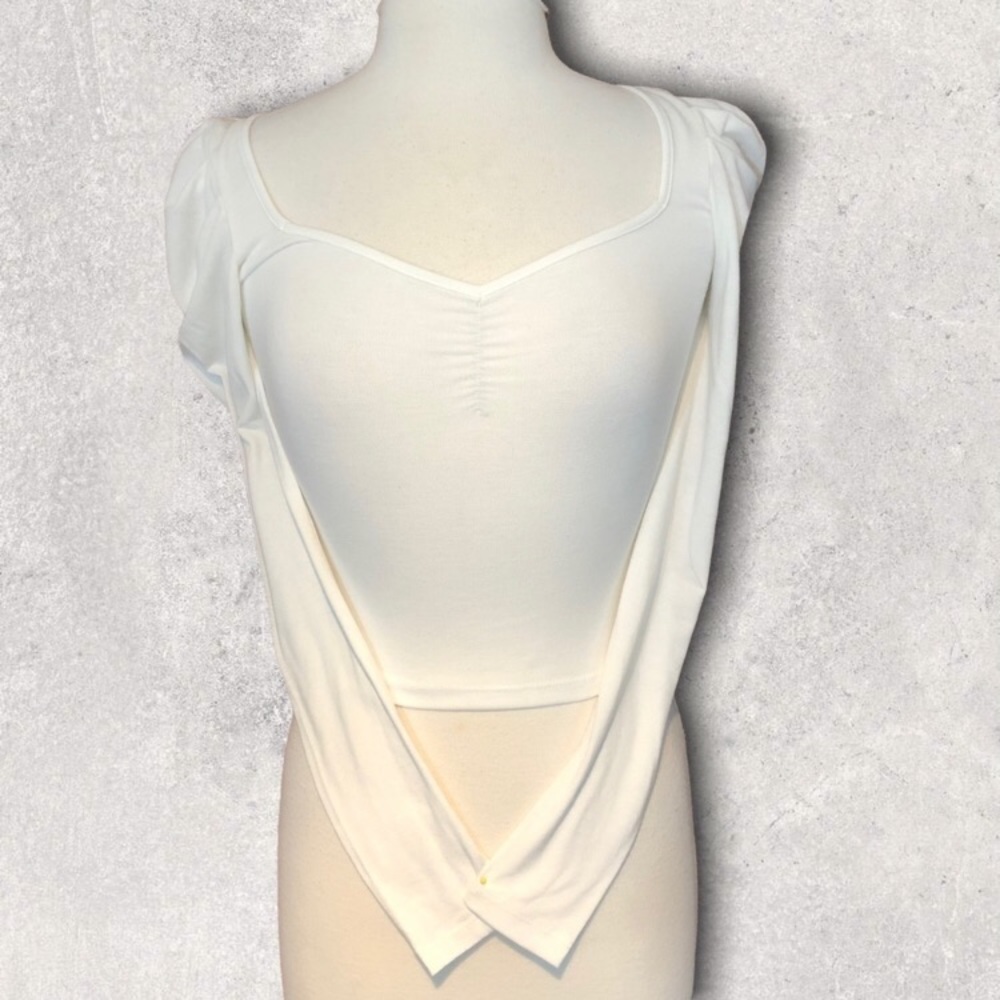 Puff Shoulder Sweetheart Neckline Long Sleeve Top- So Cute!